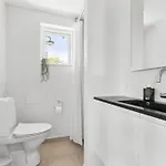 Resi - 400m From The Sea By Interhome