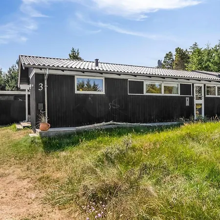Resi - 400m From The Sea By Interhome Feriehus